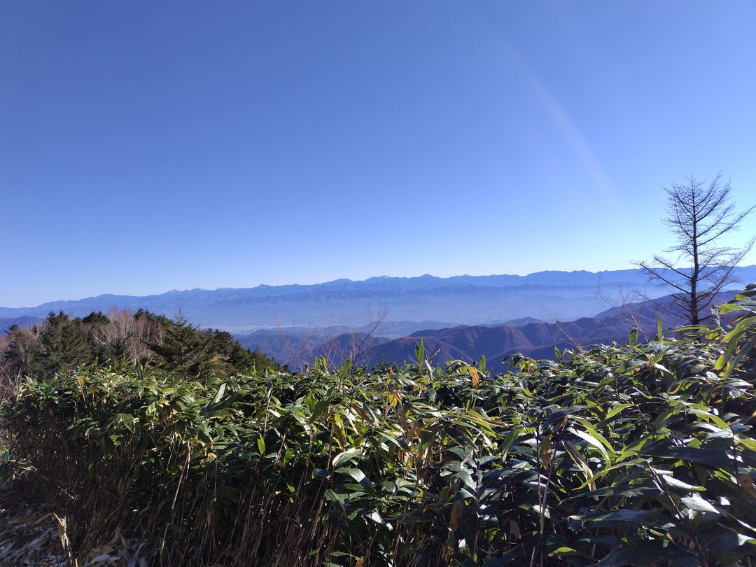 恵那山からの南アルプス方面の展望