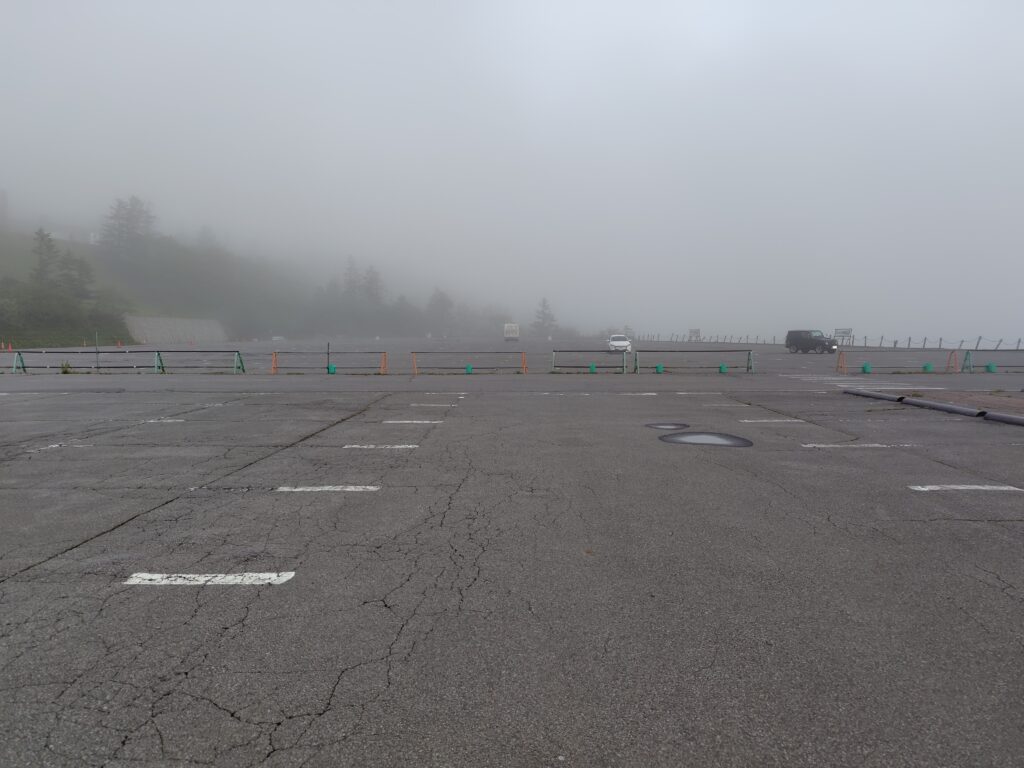 建物から離れた駐車場