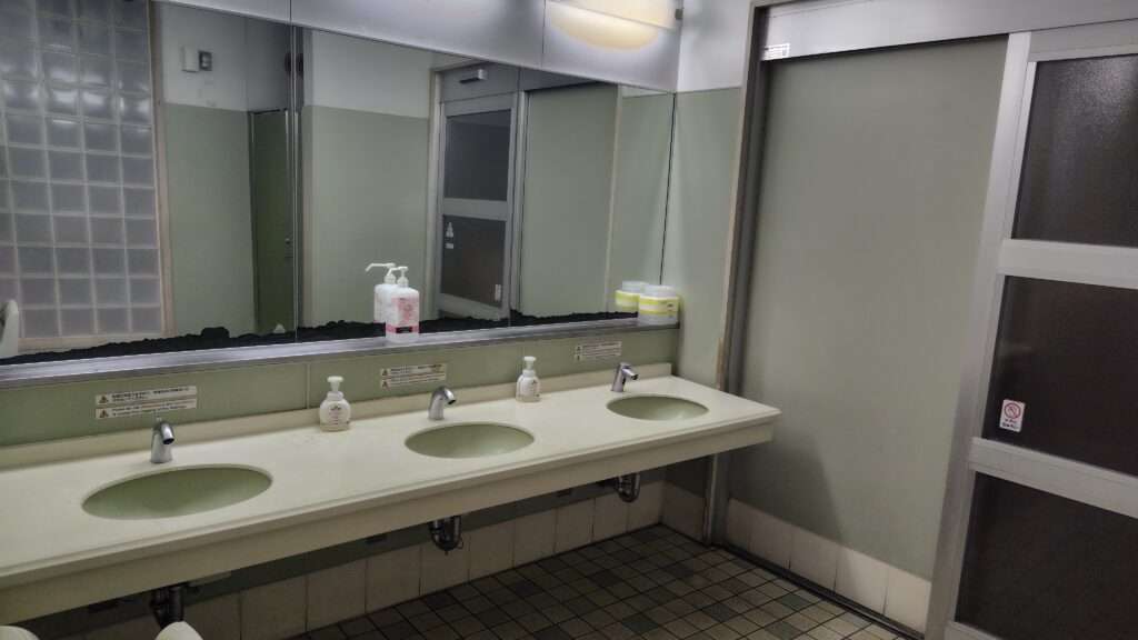 道の駅 ニセコビュープラザのトイレ内部