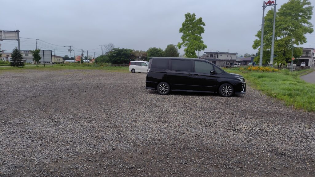 道の駅 かみしほろのP3駐車場（建物から最も遠く国道が近い）
