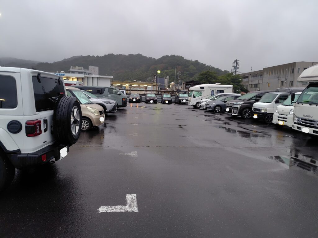 道の駅 浅虫温泉の駐車場D(温泉施設の南側にある一番広い区画)