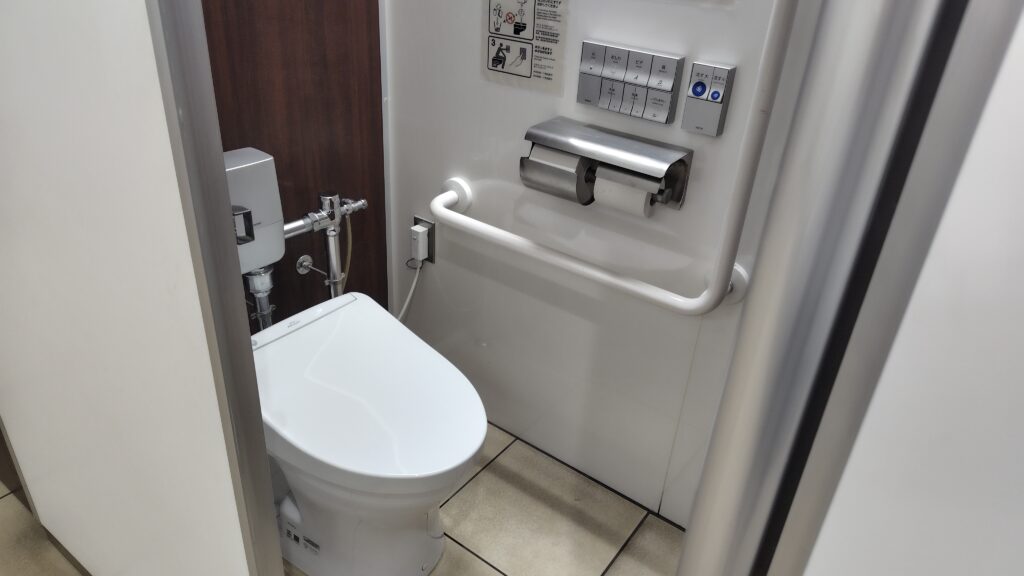 道の駅 スタープラザ芦別のトイレ個室(ウォッシュレット対応)