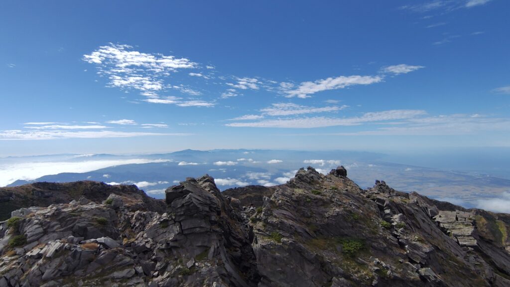 新山山頂からの展望