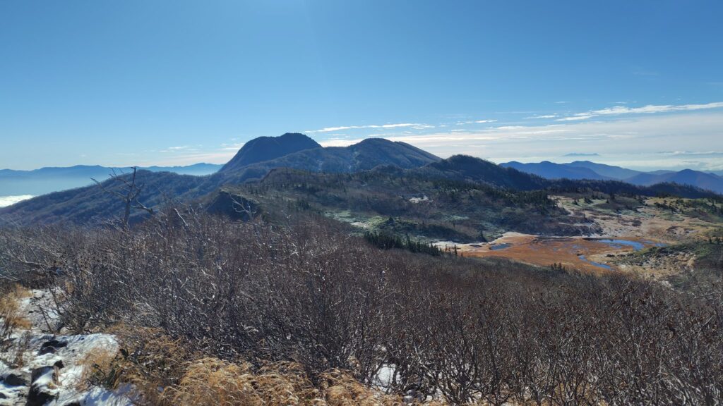 火打山への登りから見た妙高山